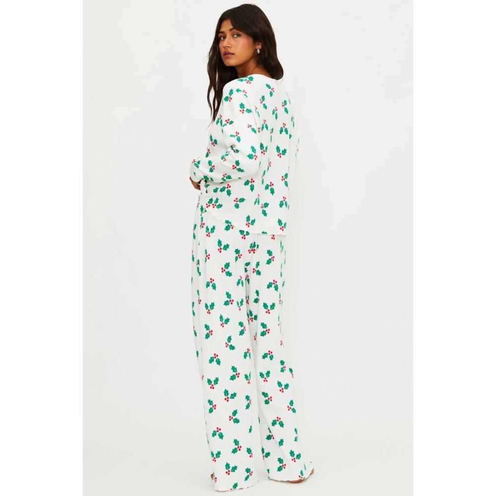 Beach Riot Pacific Long Sleeve Sleep Set Frosted Holly - Picture 2 of 3